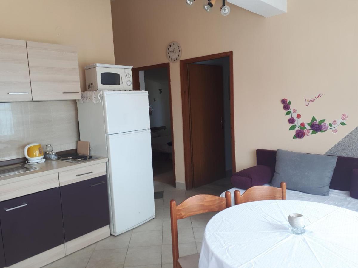 Apartments By The Sea Nin, Zadar - 15842 Ngoại thất bức ảnh
